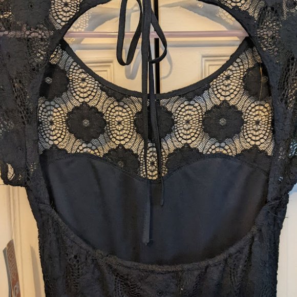 Open back, tie neck, lace, sweetheart, short sleeve, navy - Picture 3 of 5